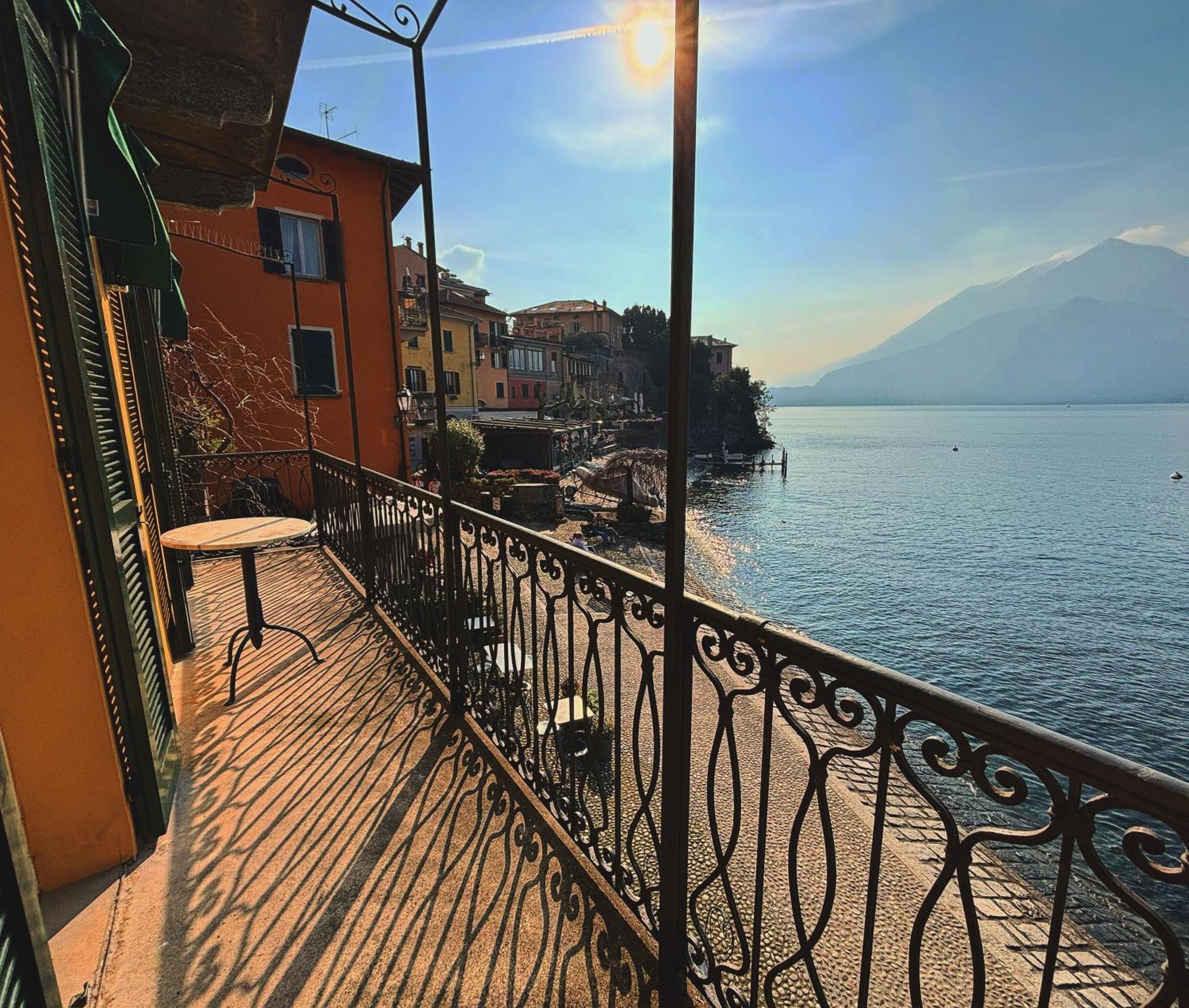 Varenna Caffe Apartment 外观 照片